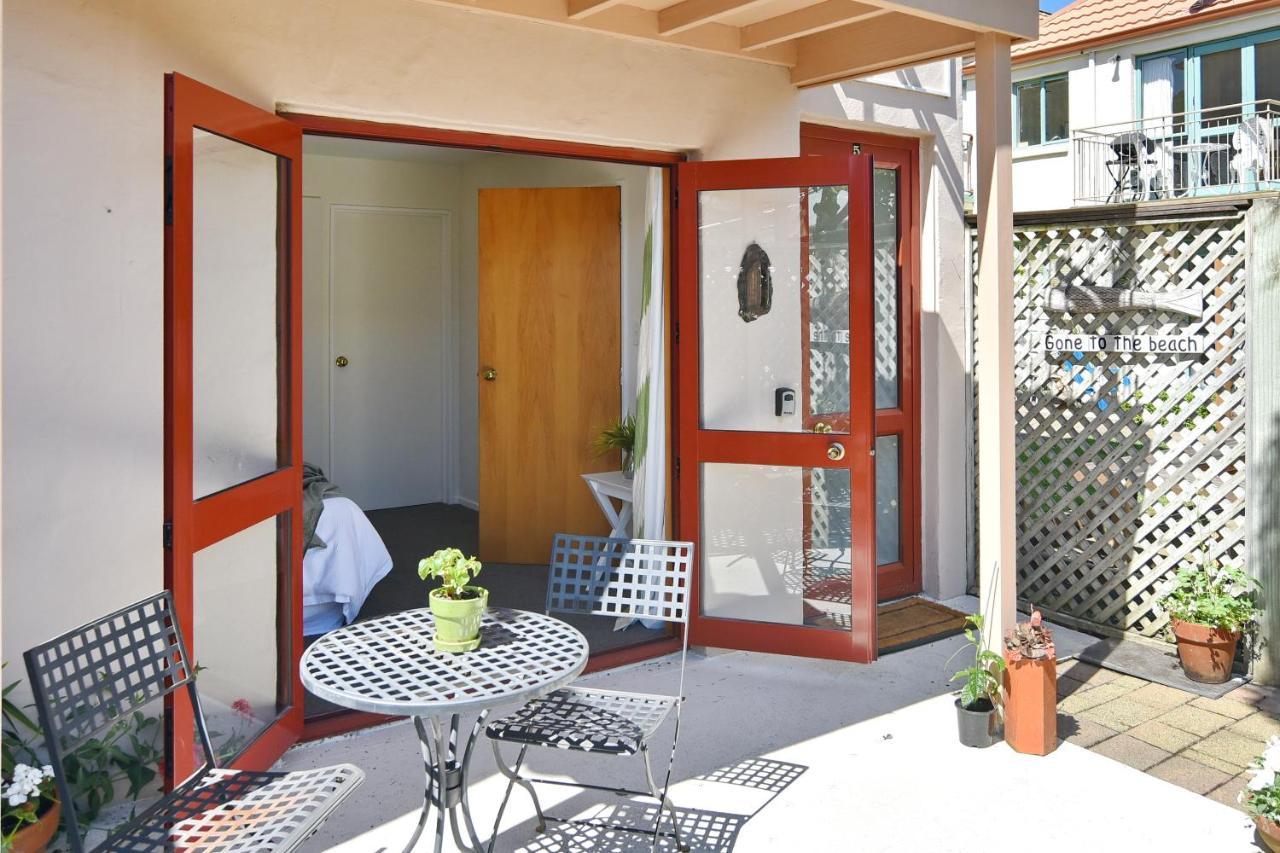 Tumeke Akaroa - Apartment - Christchurch Holiday Homes Zewnętrze zdjęcie